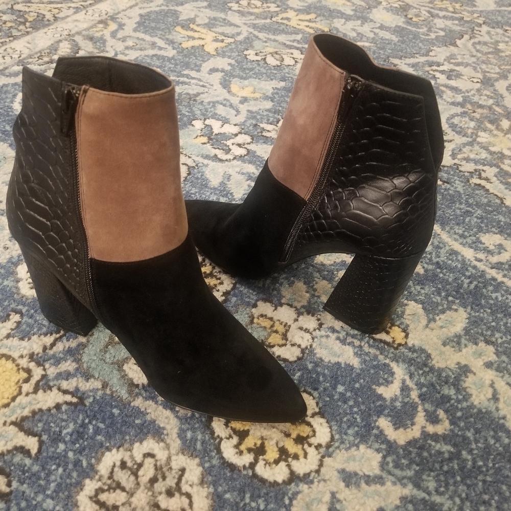 Chinese Laundry, Ankle Boots
